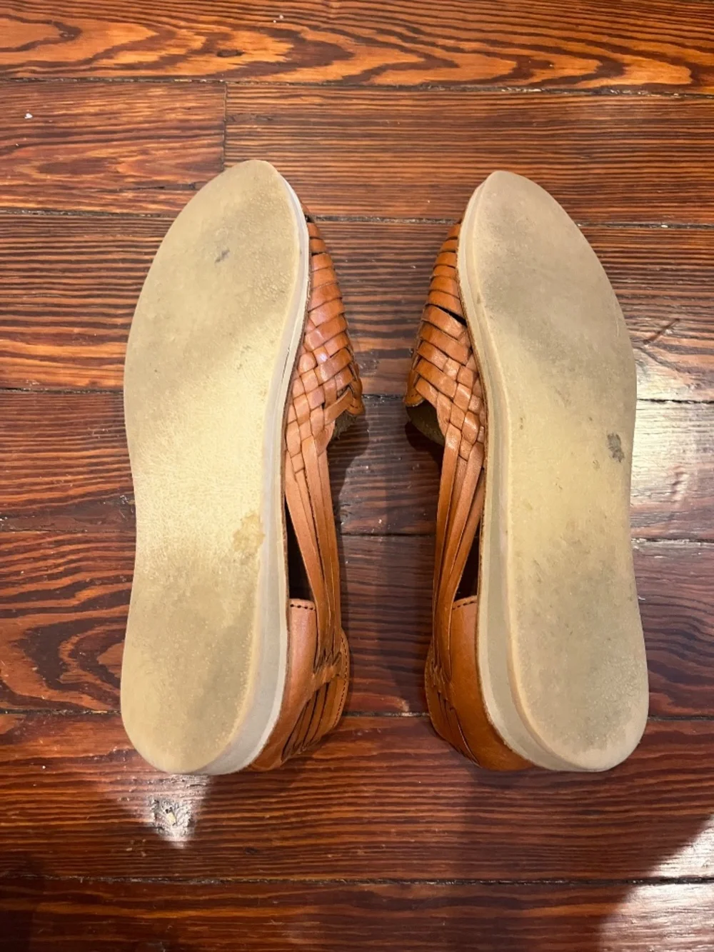 Cognac huaraches size 7